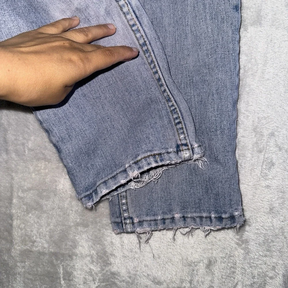 VTG Levis SilverTab Jeans Women 9/10 LightWash Straight USA 90s 26x29 Distressed - Picture 5 of 16